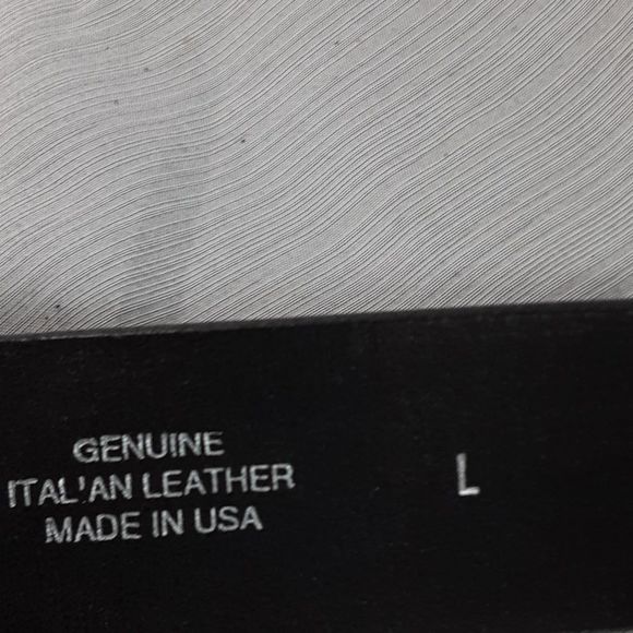 Unbranded size large genuine Italian leather black belt - Picture 2 of 4